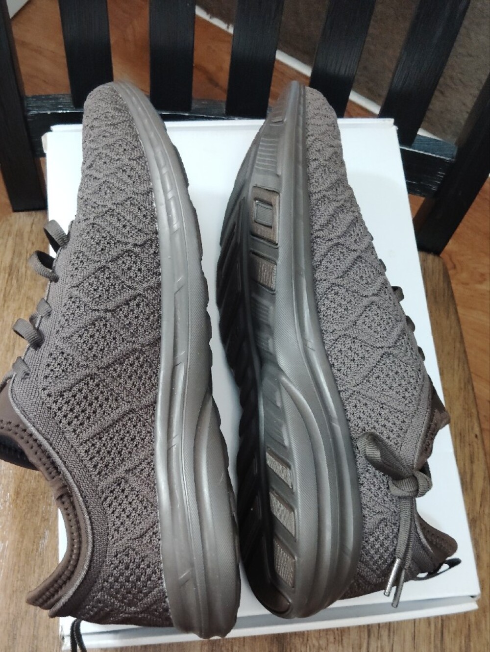 APL Men’s TechLoom Knit Trainer - Taupe Brown - Picture 6 of 6